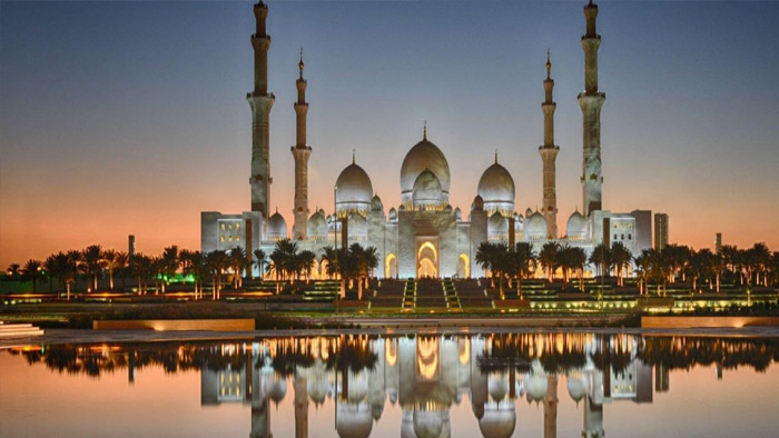 रमजान की शुरूआत से पहले दुबई ने 55 नई मस्जिदों के निर्माण का ऐलान किया