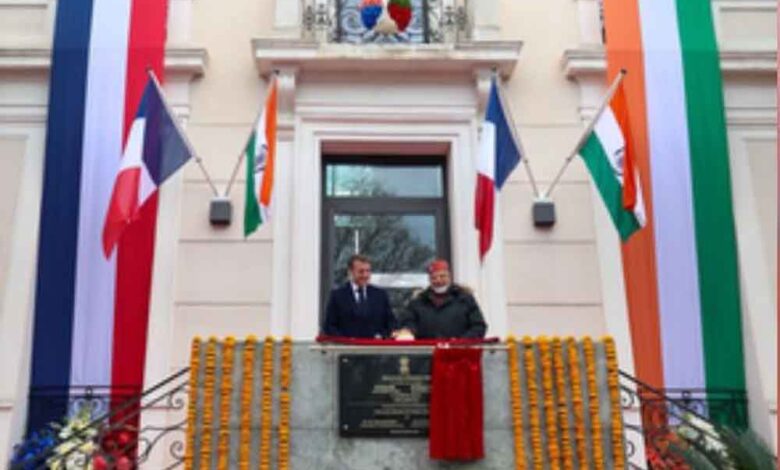 प्रधानमंत्री नरेंद्र मोदी की ऐतिहासिक फ्रांस यात्रा भारत-फ्रांस रिश्तों को मजबूती