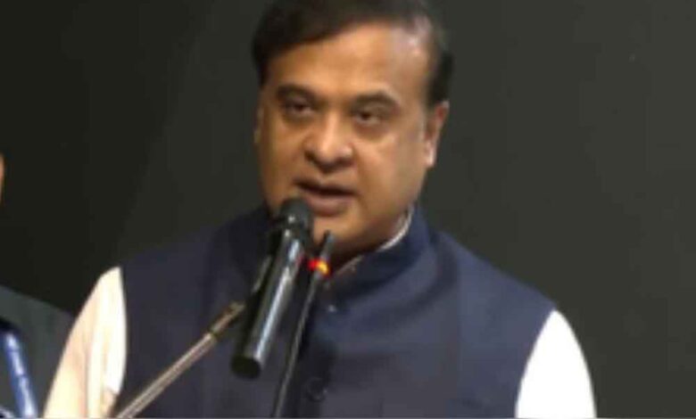 सीएम हिमंत सरमा ने ममता बनर्जी और राहुल गांधी पर साधा निशाना, ‘हिंदू धर्म को नष्ट करने वाले हो गए खत्म’