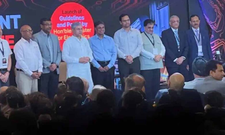 सरकार ने Sarvam नाम की कंपनी को भारत का पहला स्वदेशी AI मॉडल तैयार करने के लिए चुना