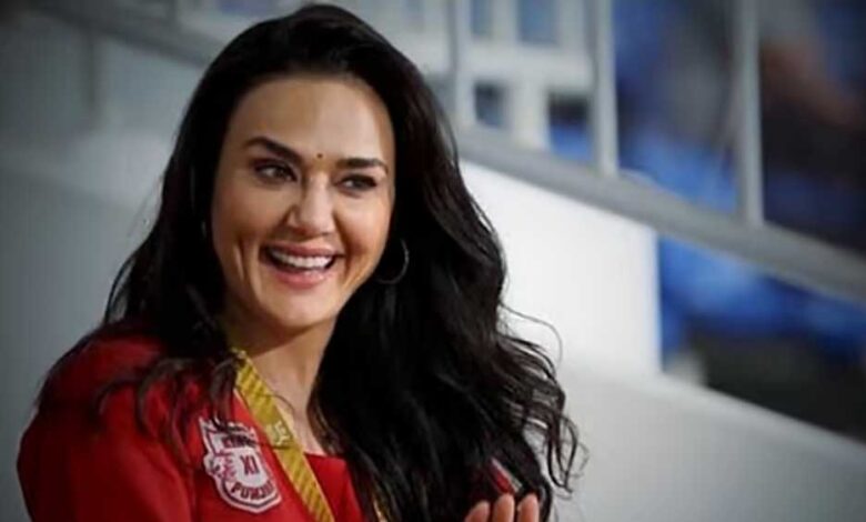 बिजनस पार्टनर नेस वाडिया के खिलाफ अदालत पहुंची प्रीति जिंटा