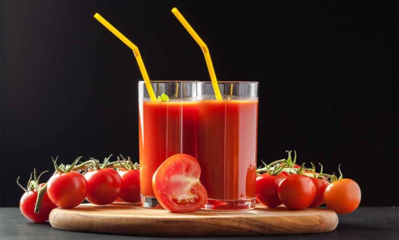 टमाटर के जूस के फायदे अनेक लेकिन ये मरीज रहें सावधान