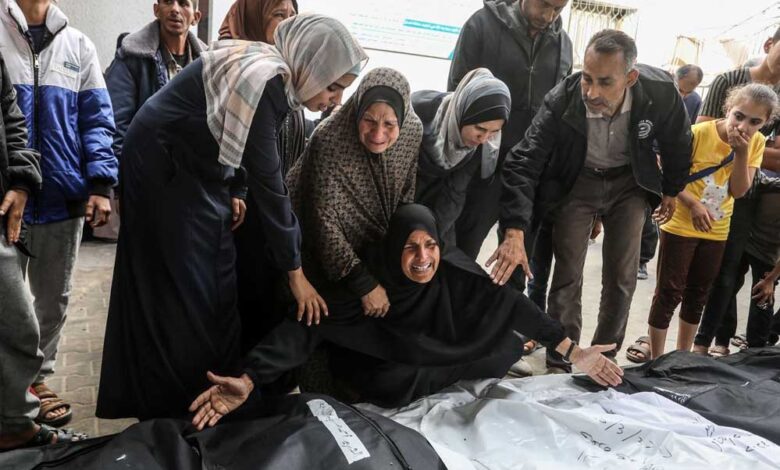 भूख-प्यास से तड़पते लोग, बमबारी के बीच गूंजती युद्धविराम की पुकार – Khabar Jagat