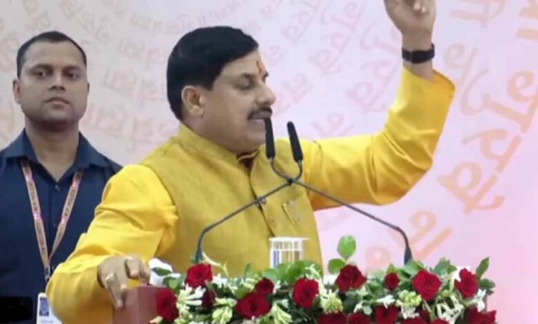 लैपटॉप और साइकिल के बाद अब स्कूटी की बारी, CM मोहन यादव का ऐलान