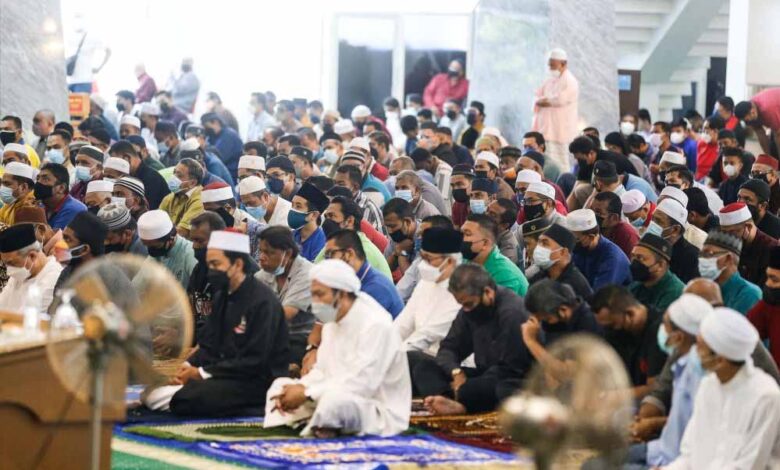 मलेशिया में जुमे की नमाज न पढ़ने पर जेल की सजा, जारी हुआ सख्त फरमान