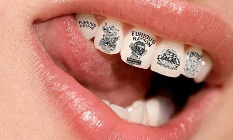 चमड़ी छोड़ अब इस जगह पर टैटू बनवा रहे हैं युवा, तस्वीरें देख उड़ जाएंगे होश