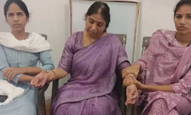 संकुल प्रिंसिपल रिश्वत लेते रंगे हाथ पकड़ी गईं, लोकायुक्त टीम ने शिक्षा विभाग में की बड़ी कार्रवाई