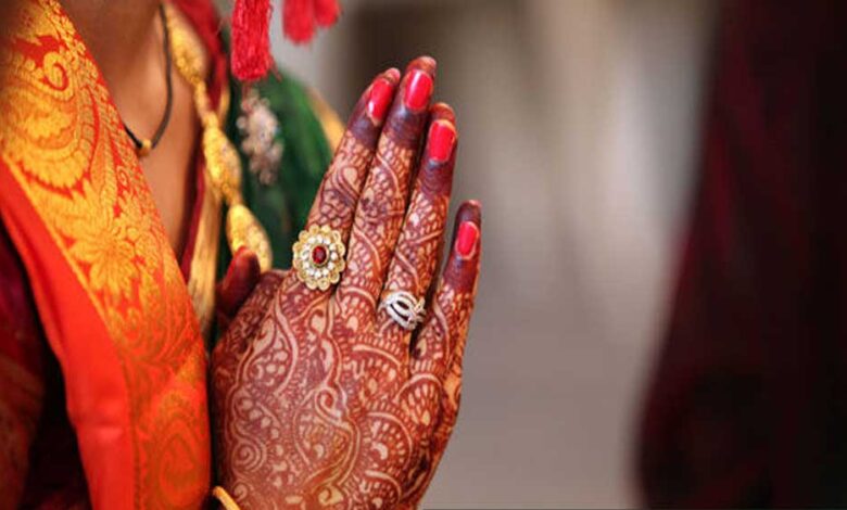 पति नपुंसक, ससुर ने पोते के लिए की अश्लील मांग – Khabar Jagat