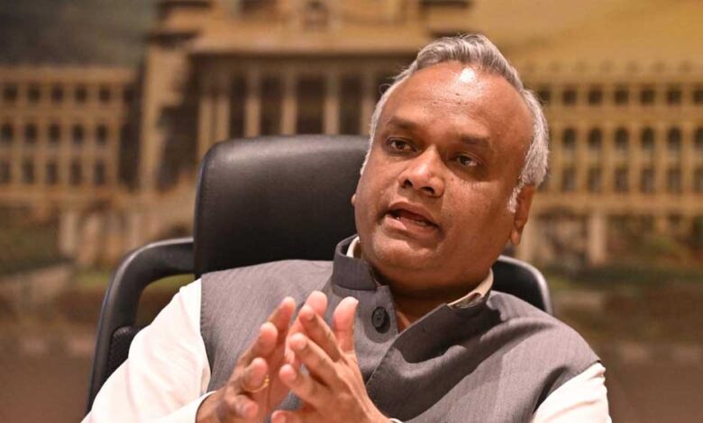 चुनाव से पहले प्रियांक खरगे का बयान बना कांग्रेस के लिए मुश्किल? ‘हिंदू धर्म ने सम्मान नहीं दिया’ पर मचा बवाल