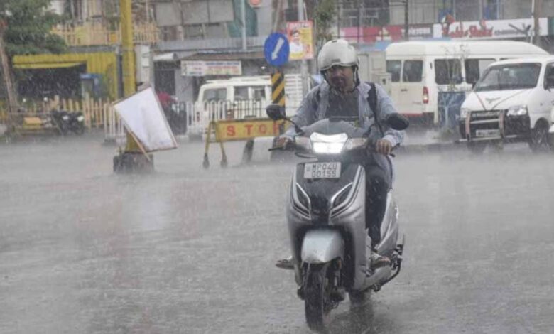 MP के 17 जिलों में भारी बारिश, भोपाल में सुबह से हो रही तेज़ बरसात