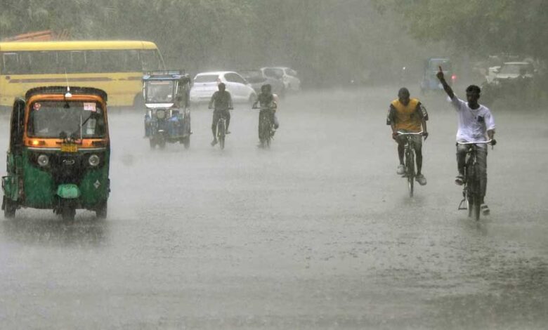 मध्य प्रदेश के 17 जिलों में आज हो सकती है बारिश, बादल धीरे-धीरे छंटेंगे, भोपाल-ग्वालियर समेत 30 जिलों में कोटा पूरा