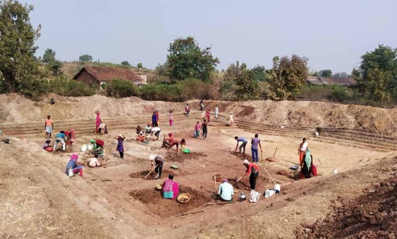 मुख्यमंत्री डॉ. मोहन यादव के नेतृत्व में मनरेगा की उल्लेखनीय उपलब्धि