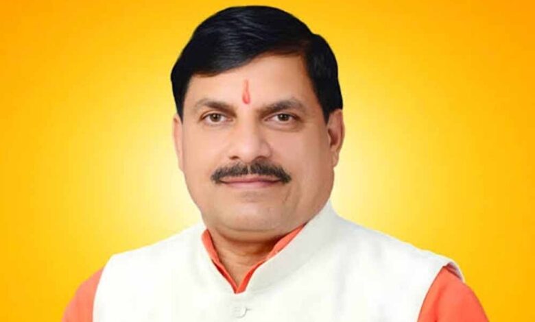 मुख्यमंत्री डॉ. यादव ने बावड़िया पहुंचकर शोक संवेदना प्रकट की