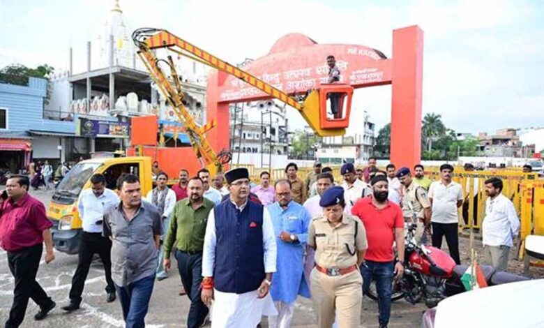 मंत्री सारंग ने किया अशोका गार्डन दशहरा मैदान का निरीक्षण