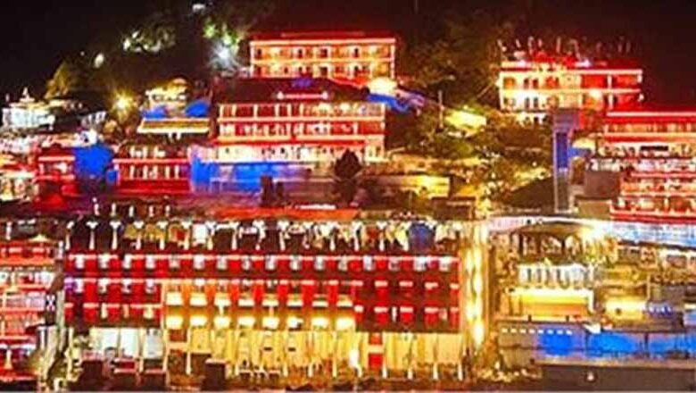 माता वैष्णो देवी भवन में भव्य सजावट, श्रद्धालुओं के लिए विशेष सुविधाएं तैयार – Khabar Jagat
