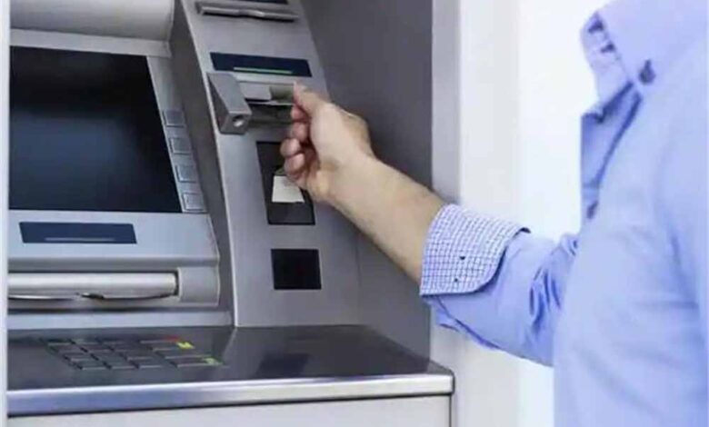 ATM यूजर्स के लिए बड़ी खबर! RBI ने बदल दिए नियम, अब होगी नई पाबंदियाँ