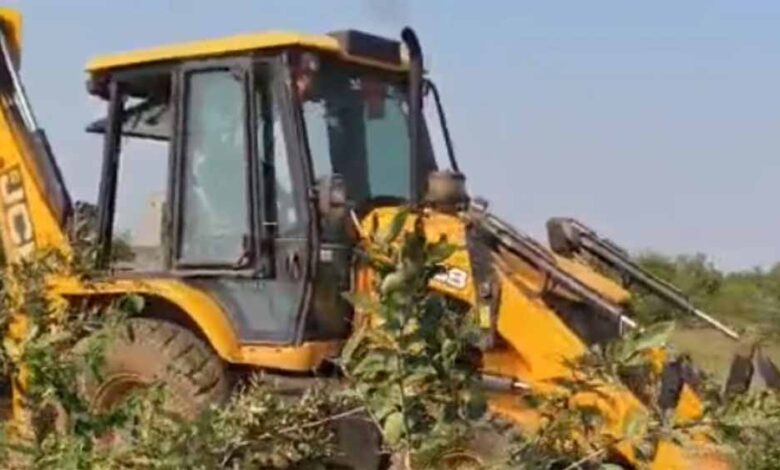 गरीबों के घर टूटे, बाबाओं की आलीशान संपत्ति पर सरकार खामोश! – Khabar Jagat