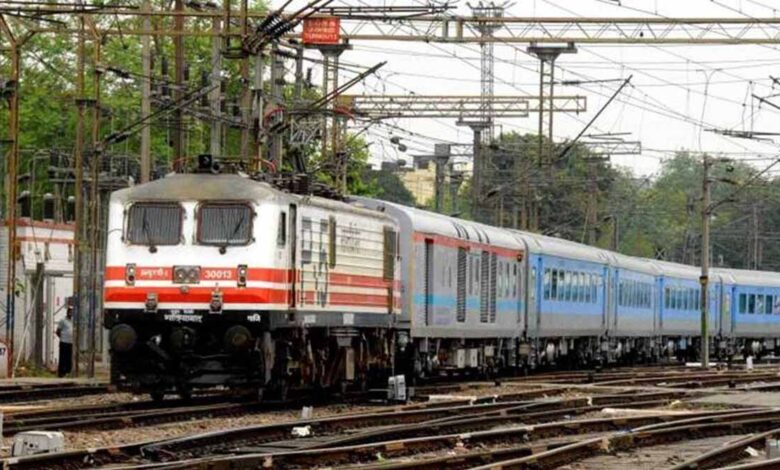 25 अक्टूबर को रानी कमलापति से हजरत निजामुद्दीन के लिए रवाना – Khabar Jagat