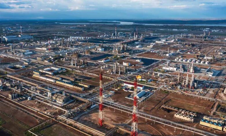 पुतिन का तेल साम्राज्य डगमगाया! ट्रंप से दूरी बढ़ी, रूस को बेचनी पड़ी विदेशी संपत्तियाँ