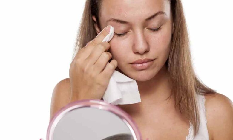 सुंदरता के लिए कैसे करें बेबी वाइप्स का उपयोग – Khabar Jagat