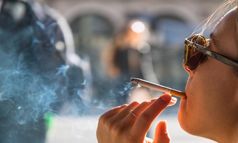 जीवन भर में सिर्फ 100 सिगरेट पीने से भी बढ़ता है स्वास्थ्य का खतरा, नई रिसर्च में खुलासा