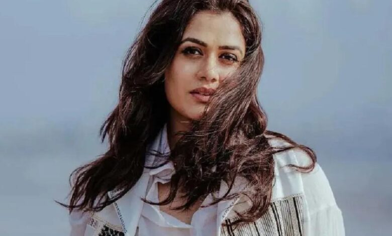 नेशनल क्रश गिरिजा ओक को यूजर्स ने भेजे अश्लील मैसेज, एक्ट्रेस बोलीं- ये अजीब है