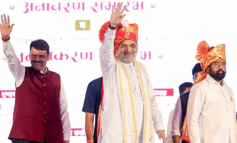 एकनाथ शिंदे असहाय! अमित शाह के दरवाज़े पर पहुंचे—उद्धव ठाकरे का तीखा वार