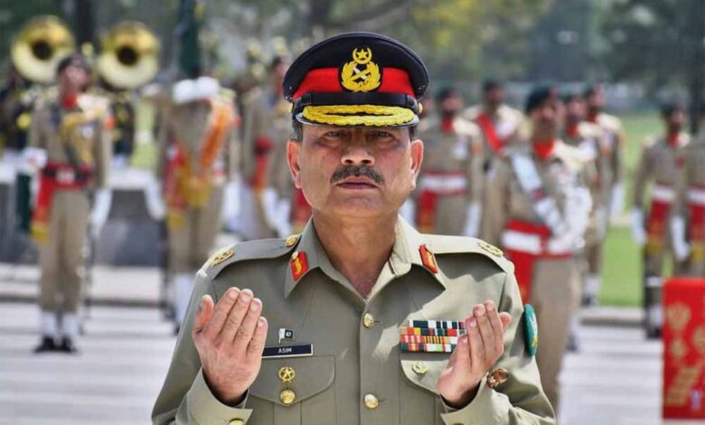 पाकिस्तान में असली ताकत किसके हाथ? आसिम मुनीर को मिली सुपरपावर, संसद भी बेअसर!