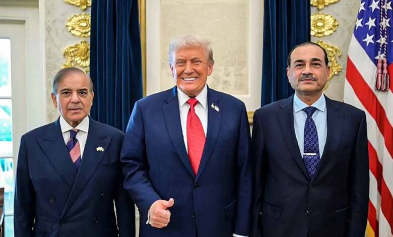 भारत सीमा के पास समंदर में बना रहा नकली द्वीप! – Khabar Jagat