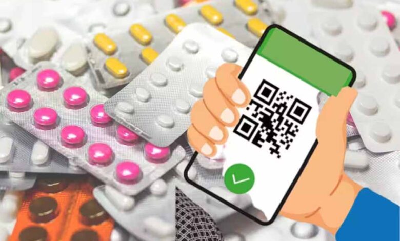 दवा दुकानों पर अनिवार्य QR कोड व टोल-फ्री नंबर, स्मार्टफोन यूज़र्स को मिलेगी तुरंत शिकायत सुविधा