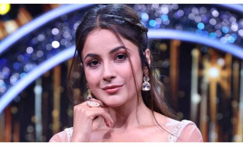 शहनाज गिल ने खोला Bollywood का सच, कहा – मुझे शो पीस की तरह इस्तेमाल किया जा रहा है