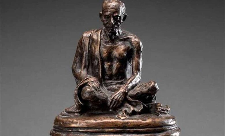 लंदन में नीलामी को तैयार गांधी की दुर्लभ प्रतिमा, संग्रहकर्ताओं में बढ़ी उत्सुकता