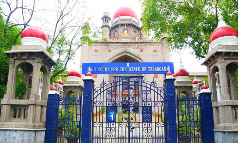 तेलंगाना में IPS अफसरों की IAS पदों पर नियुक्ति, हाईकोर्ट ने सरकार से मांगा जवाब