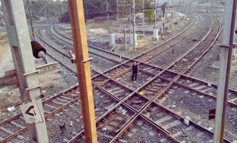 जहाँ चार दिशाओं से दौड़ती ट्रेनें भी नहीं करती टक्कर – Khabar Jagat