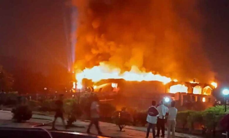 होटल मालिकों पर FIR, सरपंच हिरासत में – Khabar Jagat