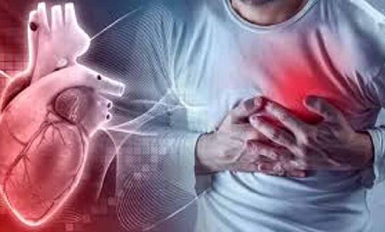 सर्दियों में हार्ट अटैक का खतरा दोगुना! कार्डियोलॉजिस्ट ने बताई 40 पैसे की ‘लाइफ-सेवर’ गोली