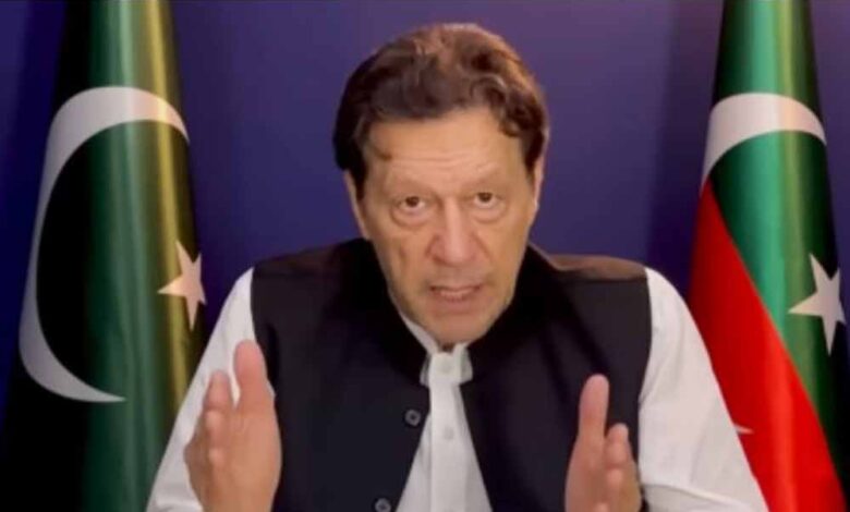 पाकिस्तान सरकार ने उज्मा को दी जेल में बंद इमरान खान से मिलने की अनुमति – Khabar Jagat