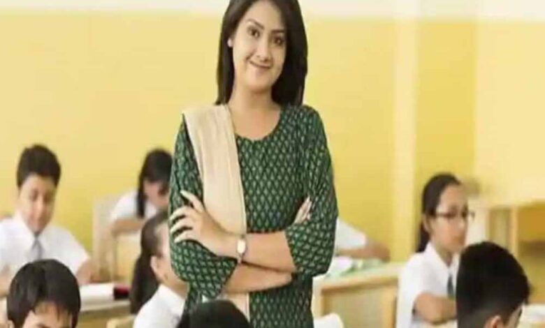 हाई कोर्ट ने नौकरी सुरक्षित की – Khabar Jagat